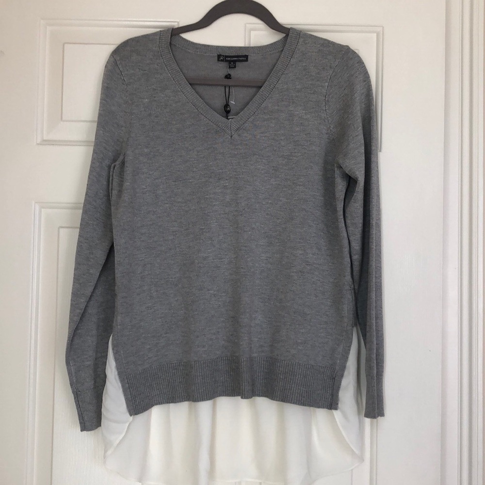 NWT Adrianna Papell sweater shirttail